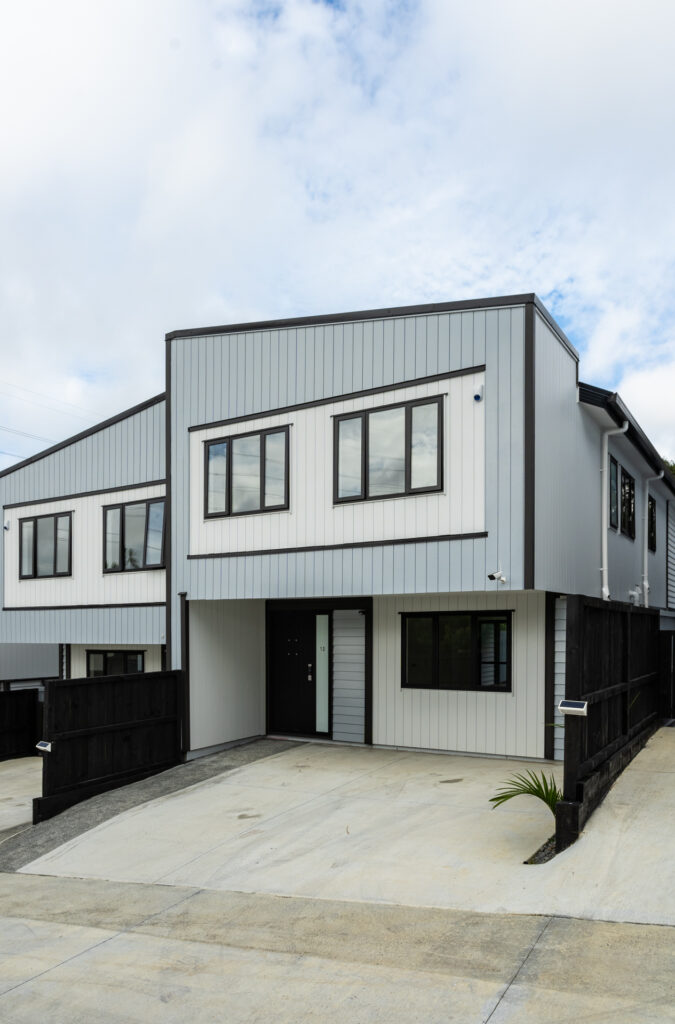 13 Liban Place, Massey-102