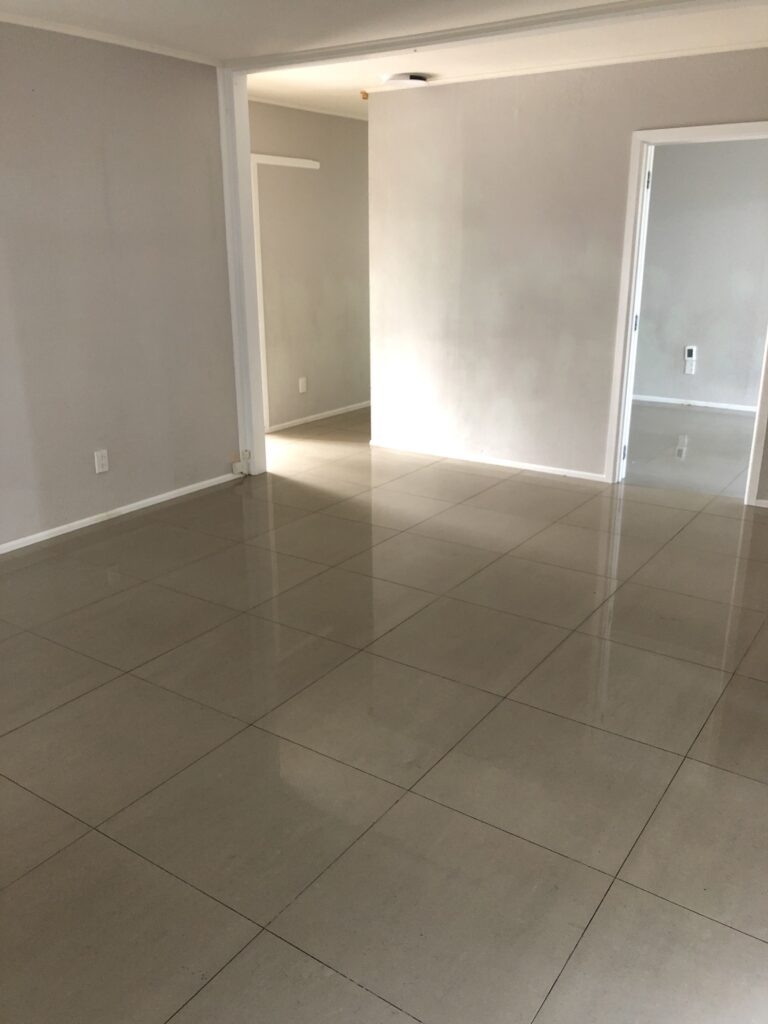 Lounge room photo(2)